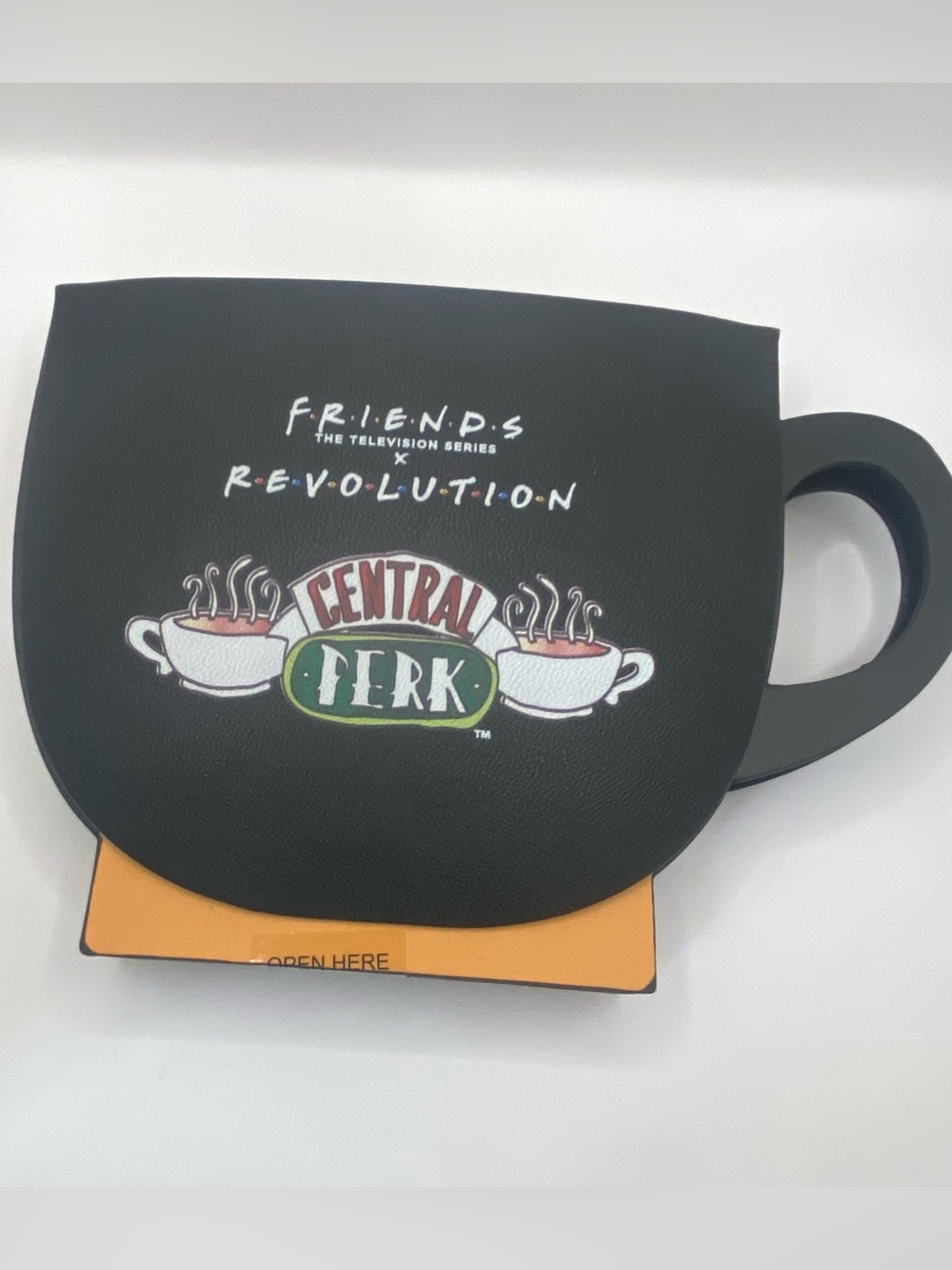 Friends x Makeup Revolution Grab a Cup Face Palette‎ Light to Medium NEW LE - Picture 2 of 13